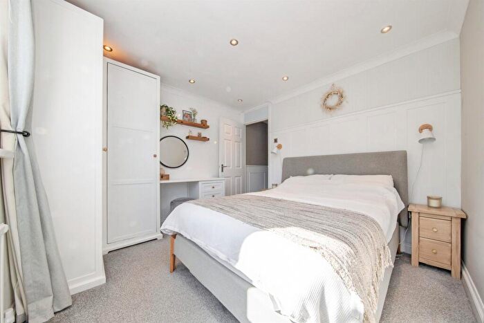 3 Bedroom End Of Terrace House For Sale In Wayside Close, Stowmarket, IP14