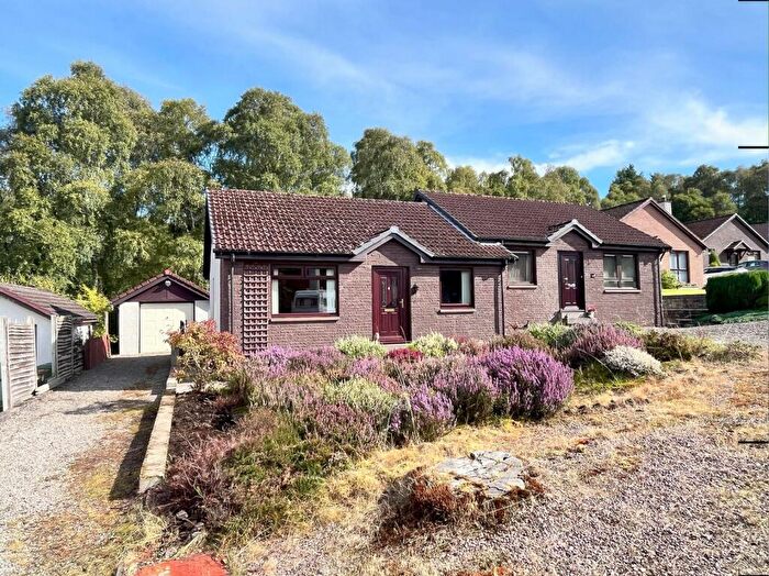 2 Bedroom Semi-Detached Bungalow For Sale In Edgemoor Park, Balloch, Inverness., IV2