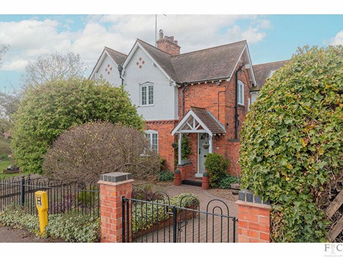 4 Bedroom Semi Detached House For Sale In Melton Road, East Langton, LE16