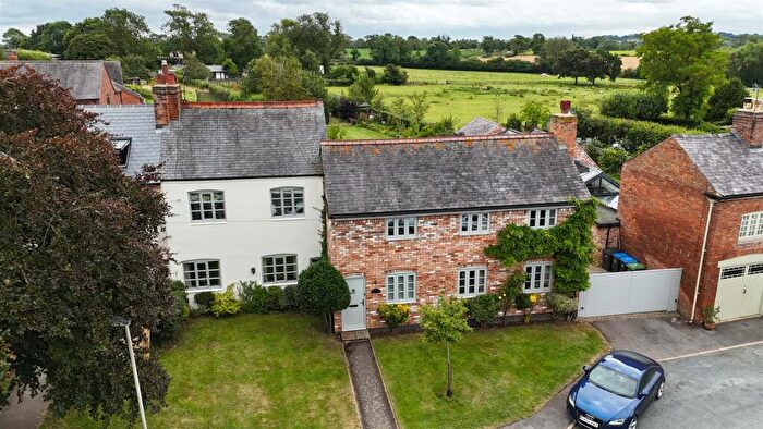 4 Bedroom Country House For Sale In Long Acre, St. Peters Road, Arnesby, Leicestershire, LE8
