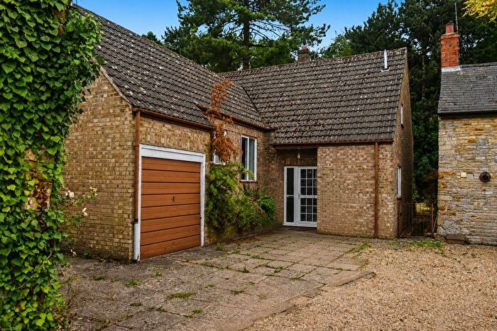 2 Bedroom Detached House For Sale In , Maltings Road, Gretton, NN17