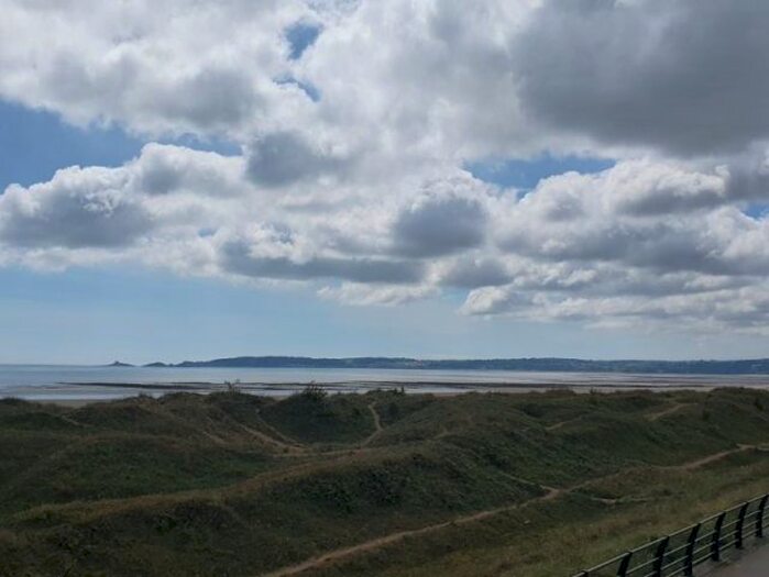 2 Bedroom Flat To Rent In St Margarets Court, Marina, Swansea., SA1