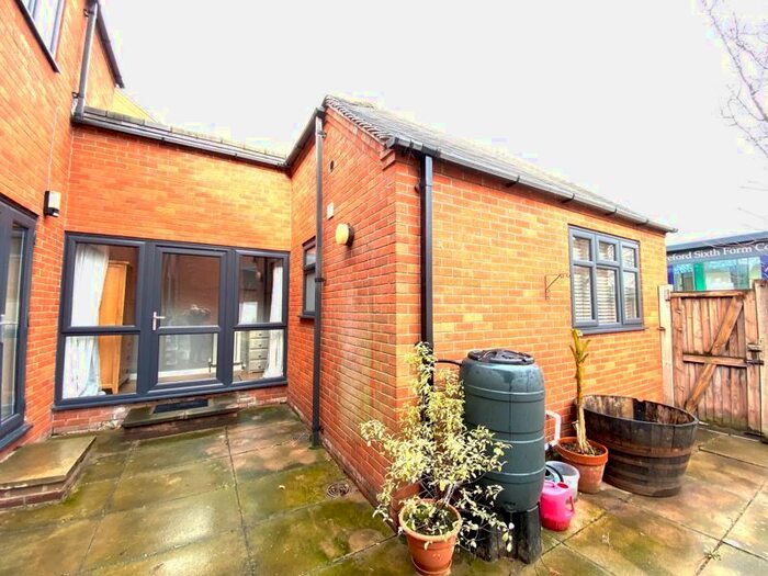 1 Bedroom Flat To Rent In Carter Grove, Hereford, HR1