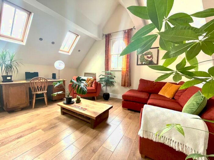 1 Bedroom Apartment To Rent In Parkfield Road, Aigburth, Liverpool, L17