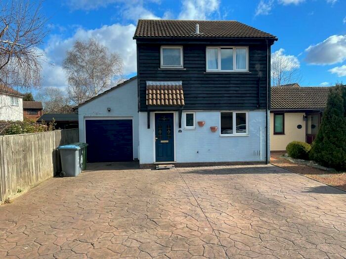 3 Bedroom Detached House To Rent In Saddlers Place, IP5