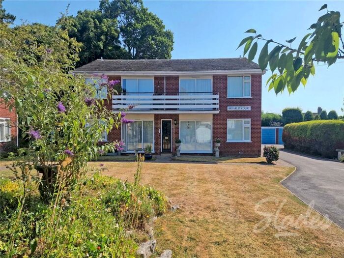 2 Bedroom Flat To Rent In Brearley Court, Mill Lane, Highcliffe, BH23