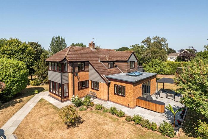 4 Bedroom Detached House For Sale In Church Road, Whimple, EX5
