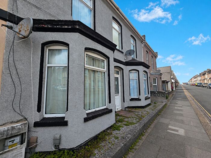 1 Bedroom Flat To Rent In Admirality Street, Plymouth, PL2