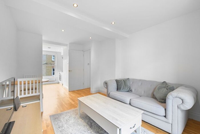 1 Bedroom Flat To Rent In Burney Street, London, SE10