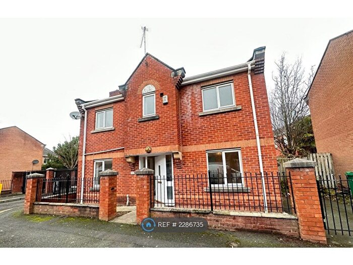 3 Bedroom Detached House To Rent In Ribston Street, Manchester, M15