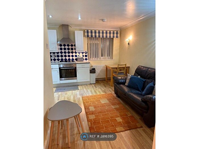 1 Bedroom Semi Detached House To Rent In Thornton Road, Girton, Cambridge, CB3