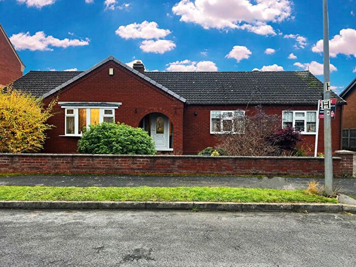 3 Bedroom Bungalow For Sale In Heather Grove, Scunthorpe, DN16