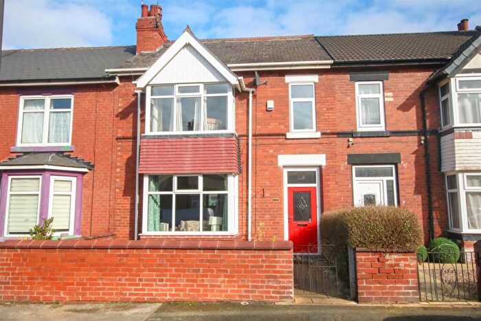 4 Bedroom Terraced House For Sale In Norborough Road, Doncaster, DN2