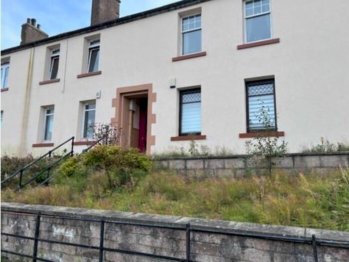 2 Bedroom Flat To Rent In Barnes Avenue, Dundee, DD4
