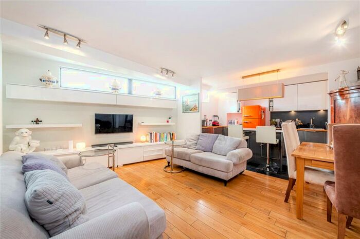 2 Bedroom Apartment To Rent In Rufford Street, N1