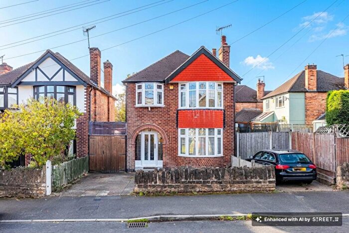 3 Bedroom Detached House To Rent In Kingswood Road, Nottingham, NG8