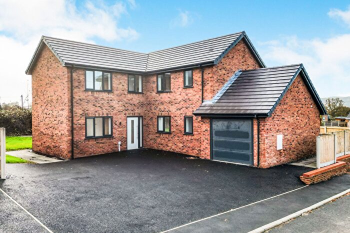 4 Bedroom Detached House For Sale In Maes Erw Isaf, Llandyrnog, LL16