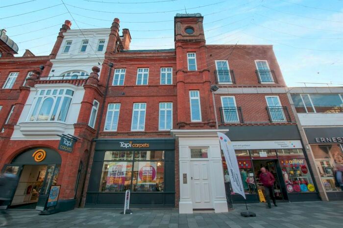 1 Bedroom Apartment To Rent In High Street, Maidenhead, SL6