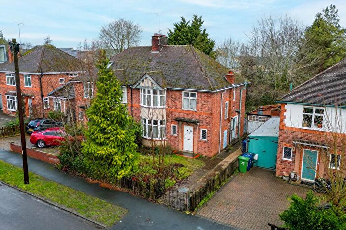 4 Bedroom Semi Detached House For Sale In Thornton Road, Girton, CB3