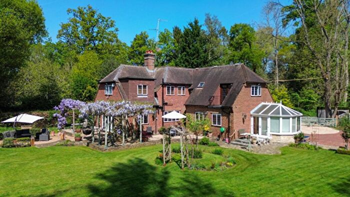 6 Bedroom Detached House For Sale In Milford Road, Elstead, Godalming, Surrey, GU8