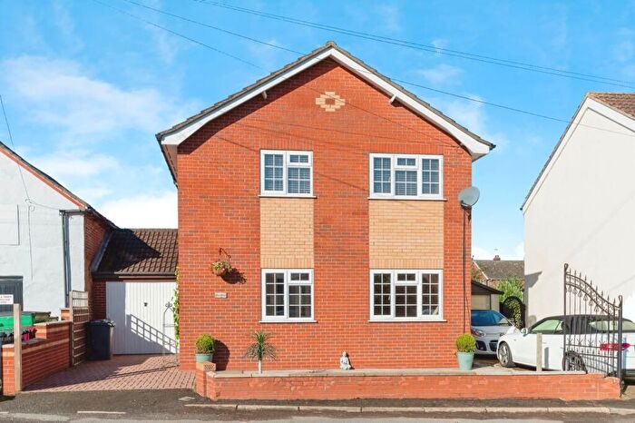 3 Bedroom Detached House For Sale In Fern House, Townside, Immingham, DN40