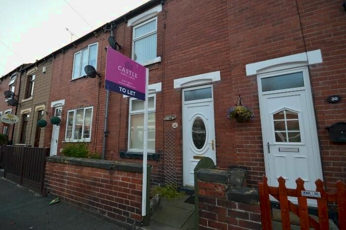 2 Bedroom Terraced House To Rent In Briggs Avenue, Castleford, WF10