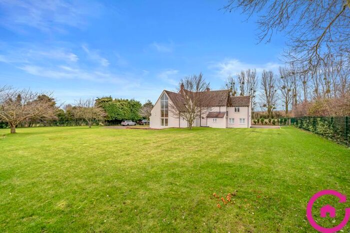 4 Bedroom Detached House To Rent In Kidnappers Lane, Leckhampton, Cheltenham, GL53