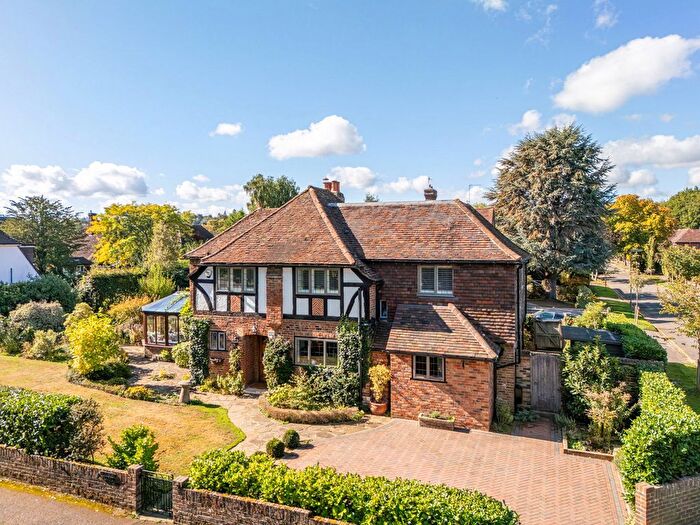 4 Bedroom Detached House For Sale In Wheeler Avenue, Oxted, RH8