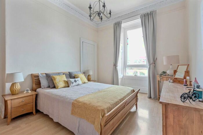 1 Bedroom Terraced House To Rent In , McDonald Road, Edinburgh, EH7