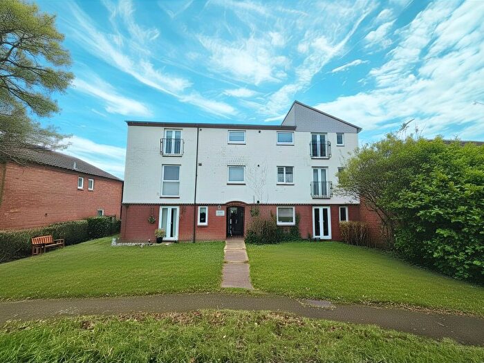 1 Bedroom Flat For Sale In Arundel Green, Aylesbury, HP20