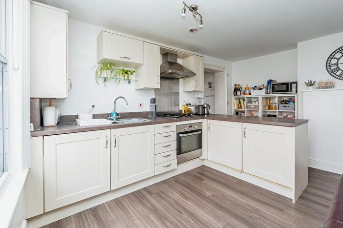 1 Bedroom Flat For Sale In Colby Street, Southampton, Hampshire, SO16