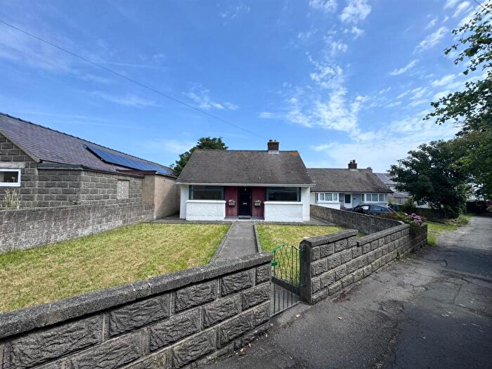 2 Bedroom Detached House For Sale In Vicarage Lane, Holyhead, LL65