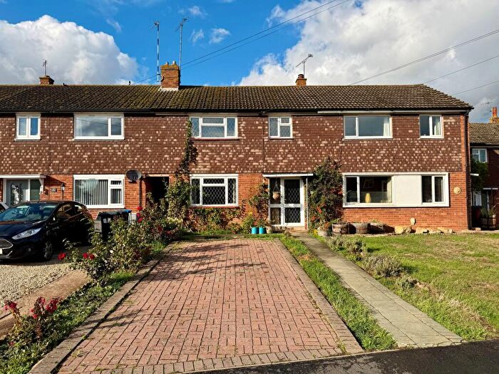 3 Bedroom Terraced House To Rent In Mill Crescent, Southam, CV47