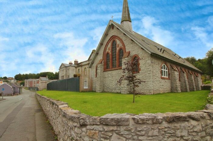 1 Bedroom Flat To Rent In Old Chester Road, Holywell, Flintshire, CH8