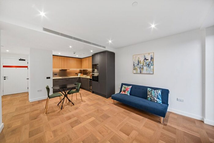 1 Bedroom Flat To Rent In Merino Gardens, London, E1W
