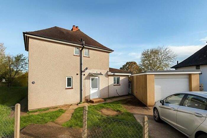 3 Bedroom Semi Detached House To Rent In Woodside Road, Guildford, GU2