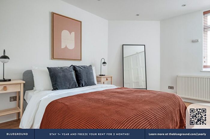 1 Bedroom Flat To Rent In St. James's, London, SW1H