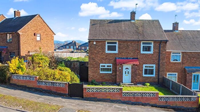 3 Bedroom Semi Detached House For Sale In Wood Avenue, Sandiacre, Nottingham, NG10