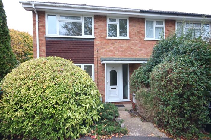 3 Bedroom End Of Terrace House To Rent In Clover Road, Flitwick, MK45