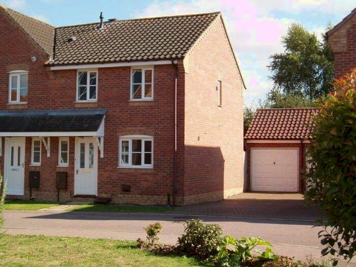 3 Bedroom Semi-Detached House To Rent In Diss, Norfolk, IP22