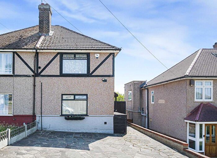 3 Bedroom Semi Detached House For Sale In Mount Culver Avenue, Sidcup, DA14