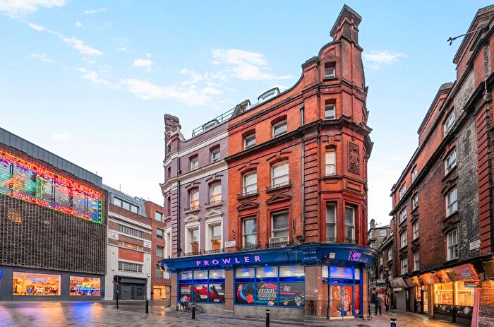 1 Bedroom Flat For Sale In Tisbury Court, London, W1D