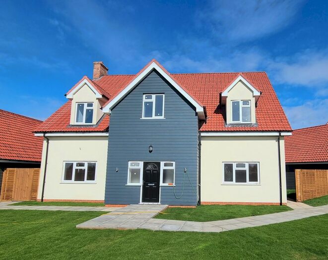 5 Bedroom Detached House To Rent In Stones Green Road, Tendring, Clacton-On-Sea, CO16