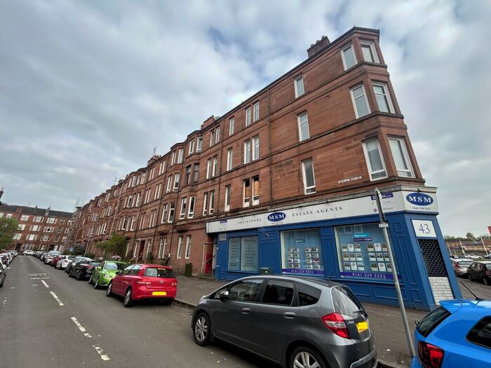 2 Bedroom Flat To Rent In Fairlie Park Drive, Partick, G11