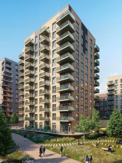 2 Bedroom Flat For Sale In Central Garden, London, SE3