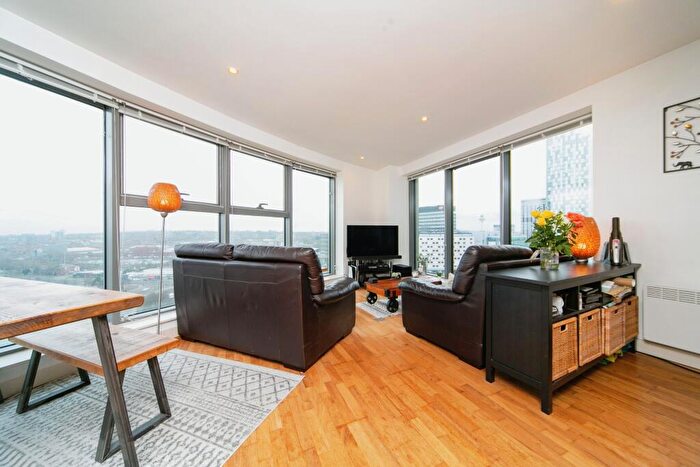 2 Bedroom Flat For Sale In William Jessop Way, Liverpool, Merseyside, L3