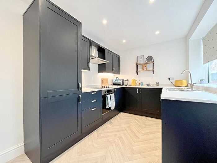 4 Bedroom Terraced House To Rent In Skipton Road, Harrogate, HG1