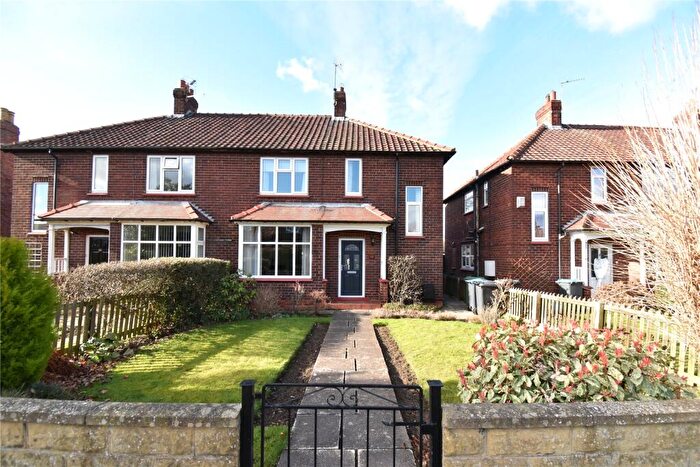 3 Bedroom Semi-Detached House For Sale In Ainderby Road, Northallerton, DL7
