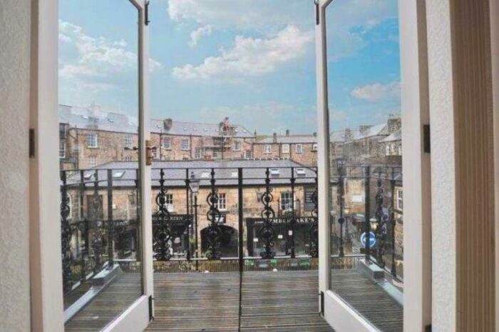 2 Bedroom Apartment To Rent In Montpellier Street, Harrogate, North Yorkshire, HG1