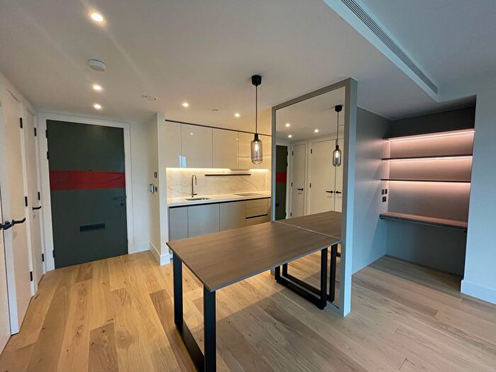 1 Bedroom Flat To Rent In Westmont Building, White City Living, London, W12